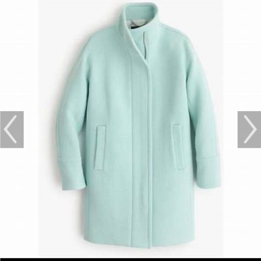 Cocoon coat in Italian stadium-cloth wool blend